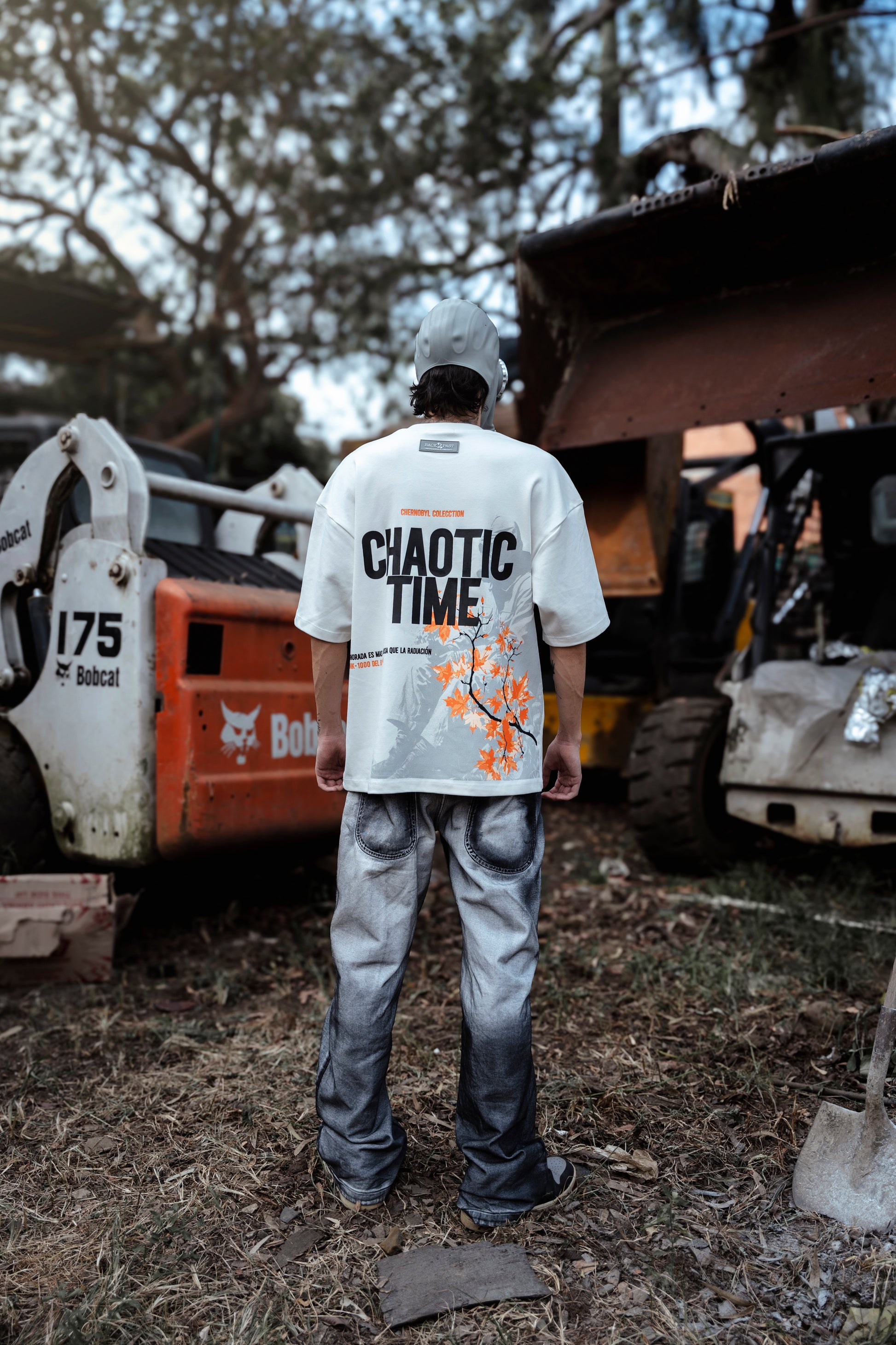 Chaotic Time (Over size)